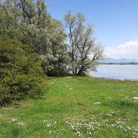לינה וארוחת בוקר Country-lake דורמלטו