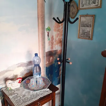 Country-lake Dormelletto