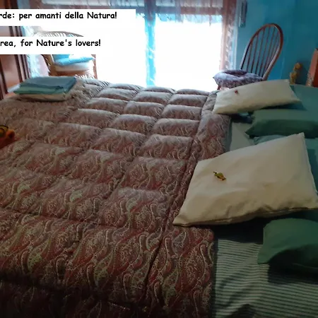 Country-lake Dormelletto